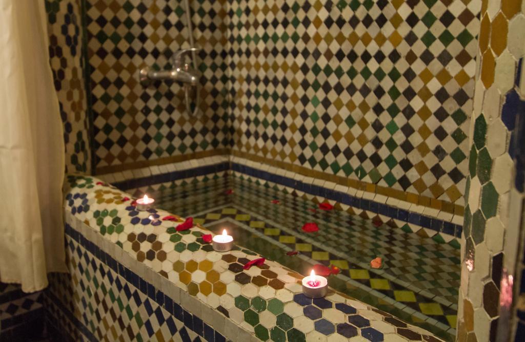 Riad La Source Bleue Fez Habitación foto